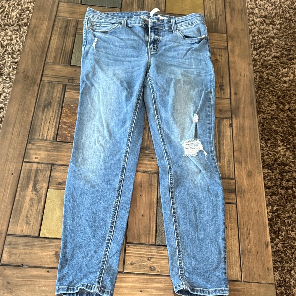 Eunina Light Blue Distressed Skinny Jeans